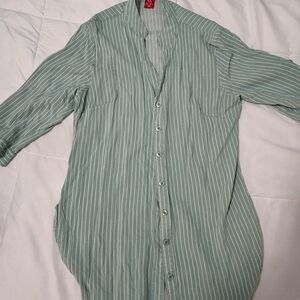 Green Striped Button-Up Shirt M